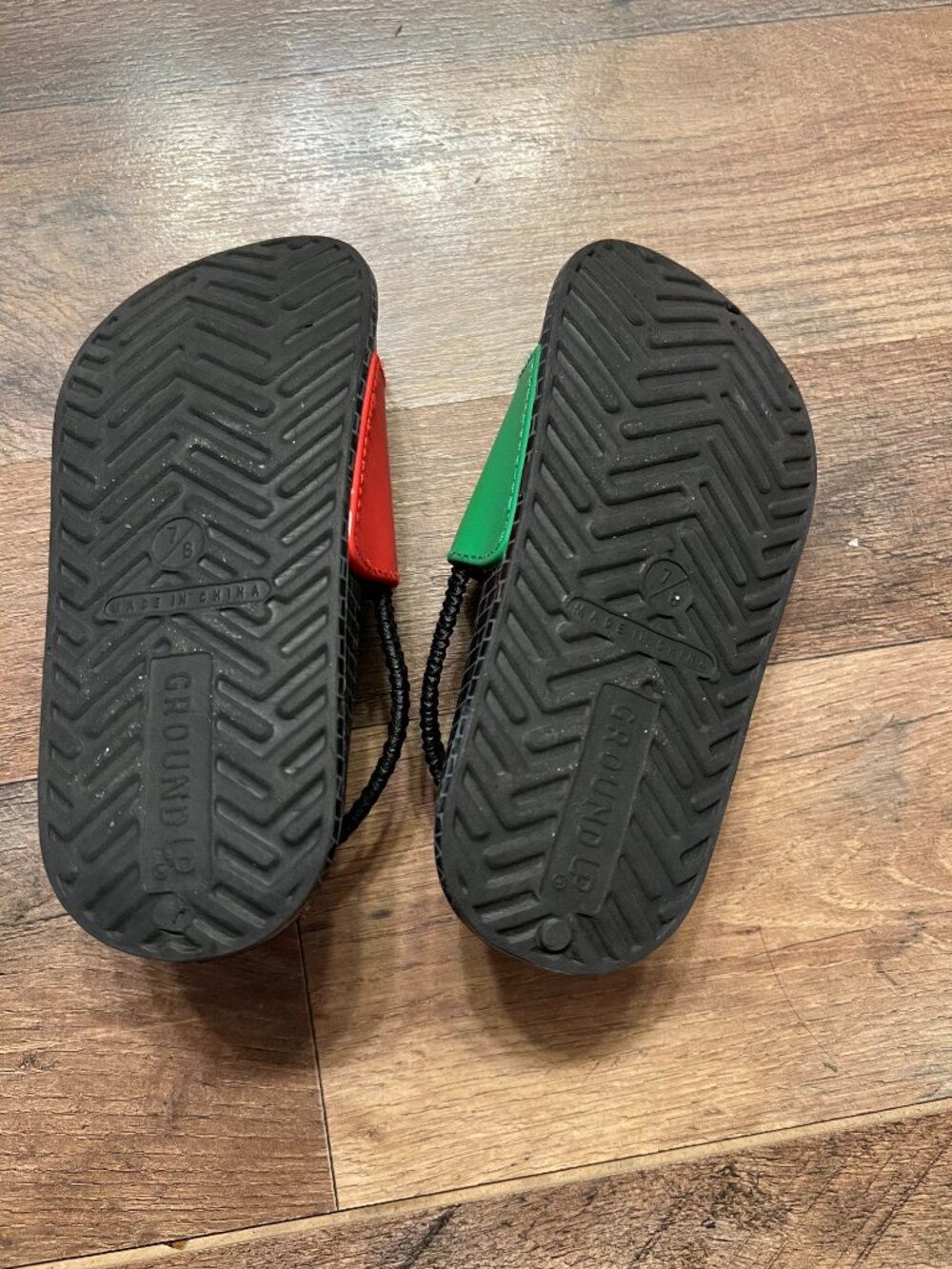 Toddler Super Mario Bros Sandals Slip On Elastic Back NWT Size 7/8 - Picture 3 of 3